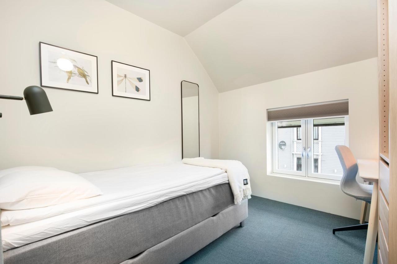 Central Guest House - Bedroom With En Suite Bathroom 스타방에르 외부 사진